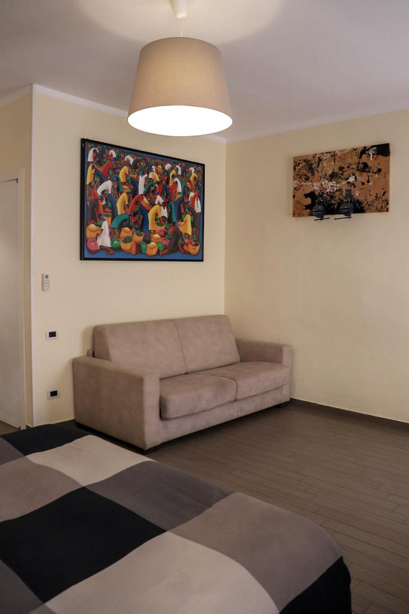 La Corte Di Brusuglio Apartments Кормано Экстерьер фото